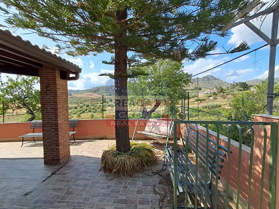 Immagine 31 di Villa in vendita  in c.da sparacio a Aidone