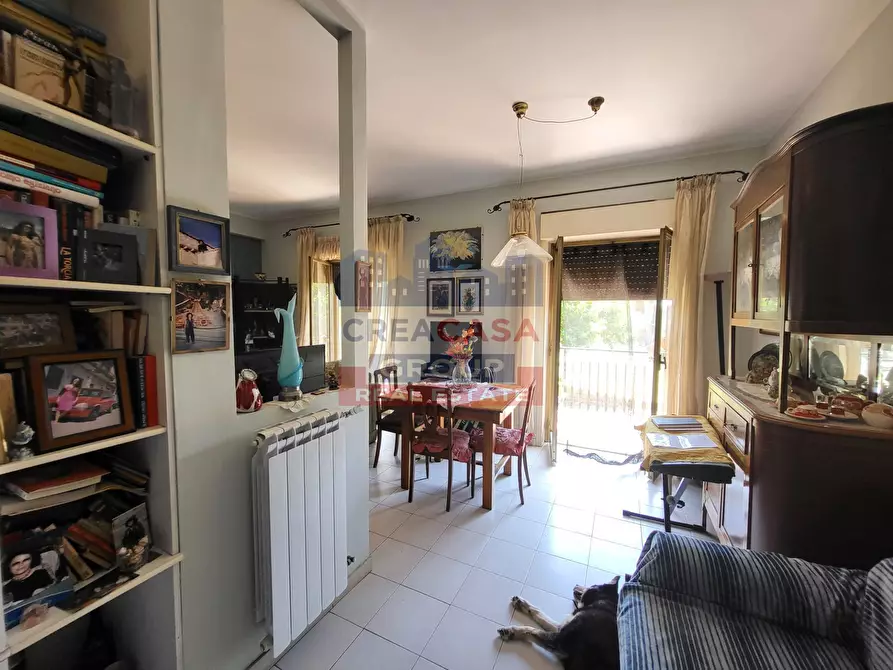 Immagine 11 di Appartamento in vendita  in Via Salvatore Calandruccio a Fiumefreddo Di Sicilia