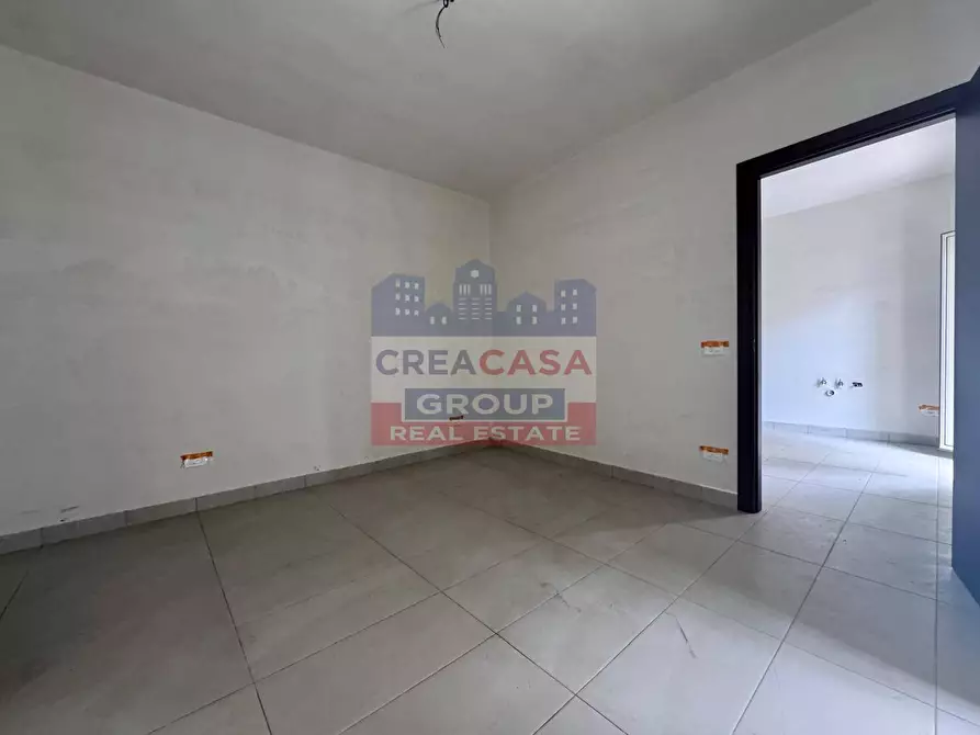 Immagine 8 di Appartamento in vendita  in Via Erice a Giardini-Naxos