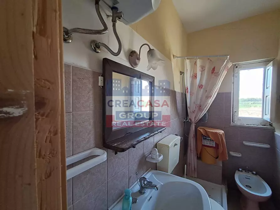 Immagine 13 di Villa in vendita  in contrada sparacio a Aidone