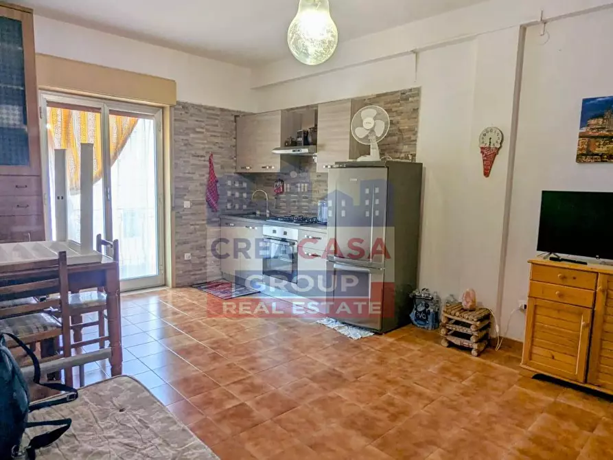Immagine 5 di Appartamento in vendita  in via Vittorio Veneto a Calatabiano
