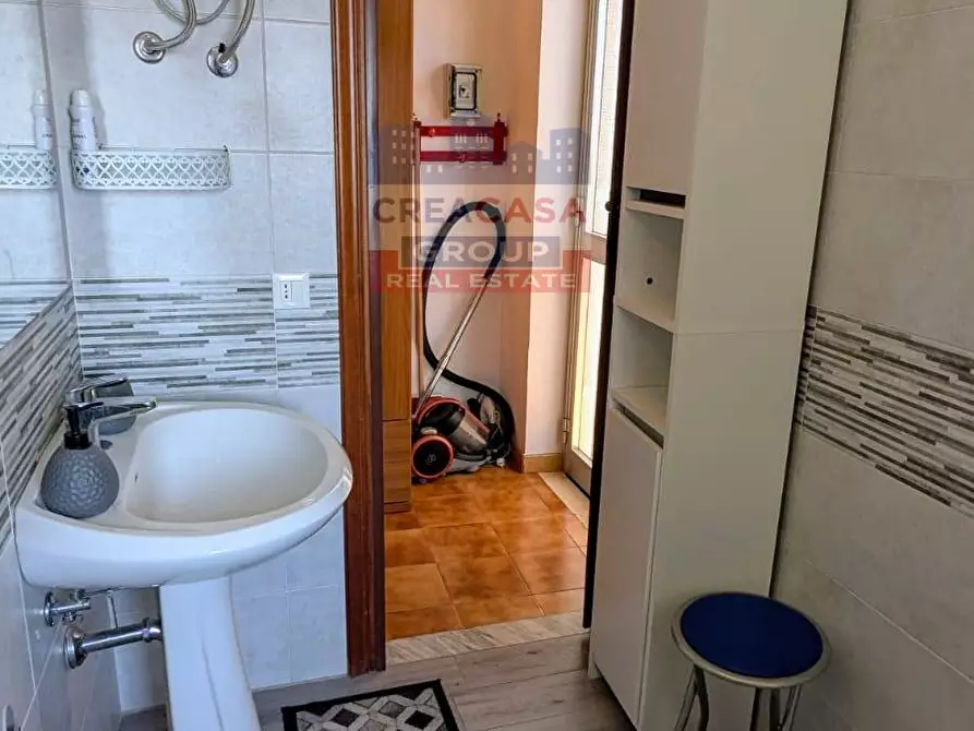 Immagine 15 di Appartamento in vendita  in via Vittorio Veneto a Calatabiano