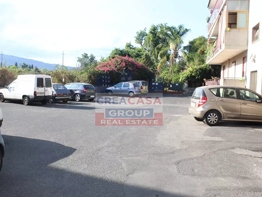 Immagine 41 di Appartamento in vendita  in via Torrente Malorato a Mascali