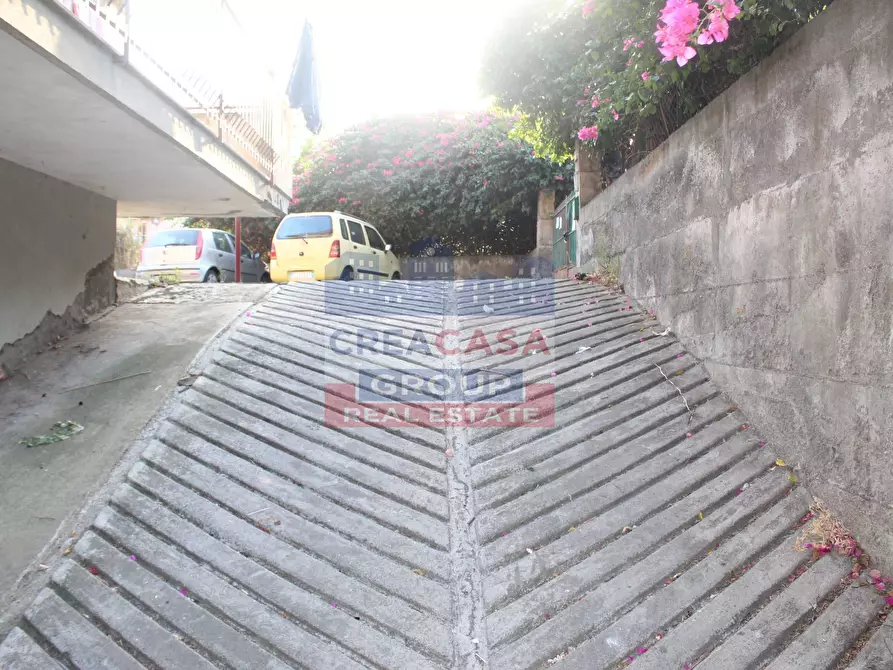 Immagine 43 di Appartamento in vendita  in via Torrente Malorato a Mascali