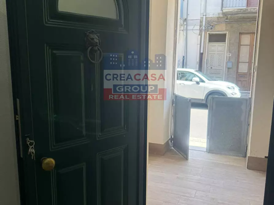 Immagine 1 di Casa semindipendente in vendita  in via Umberto a Roccalumera
