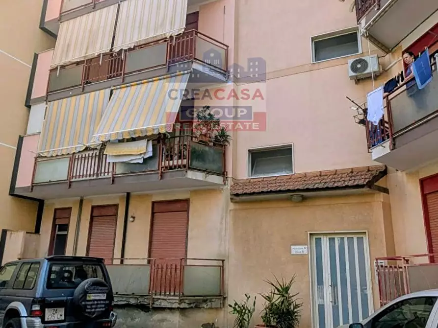 Immagine 33 di Appartamento in vendita  in via G. Garibaldi a Calatabiano
