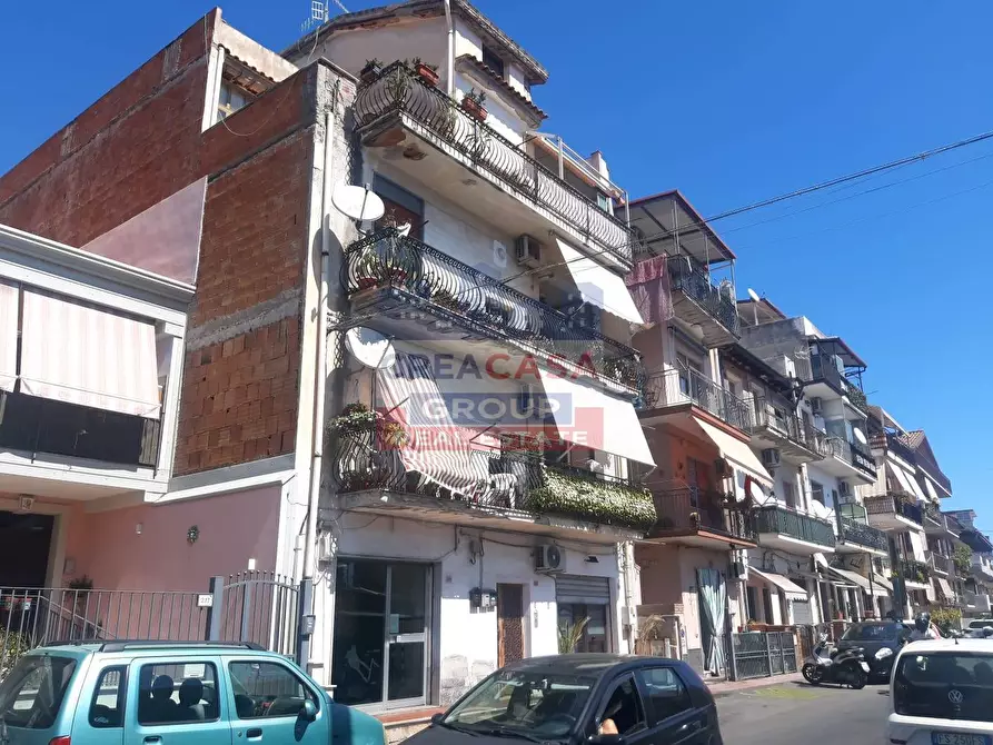 Immagine 12 di Appartamento in vendita  in Via Vittorio Emanuele terzo a Giardini-Naxos