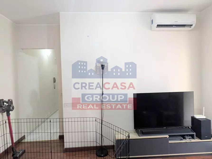 Immagine 5 di Appartamento in vendita  in via Chianchitta a Giardini-Naxos