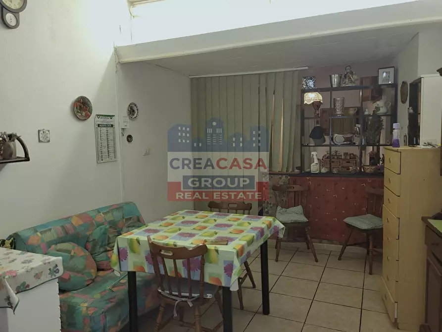 Immagine 20 di Appartamento in vendita  in via Pietrenere a Giardini-Naxos