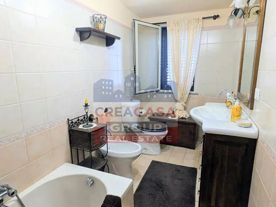 Immagine 25 di Appartamento in vendita  in Via Salvo D'Acquisto a Fiumefreddo Di Sicilia