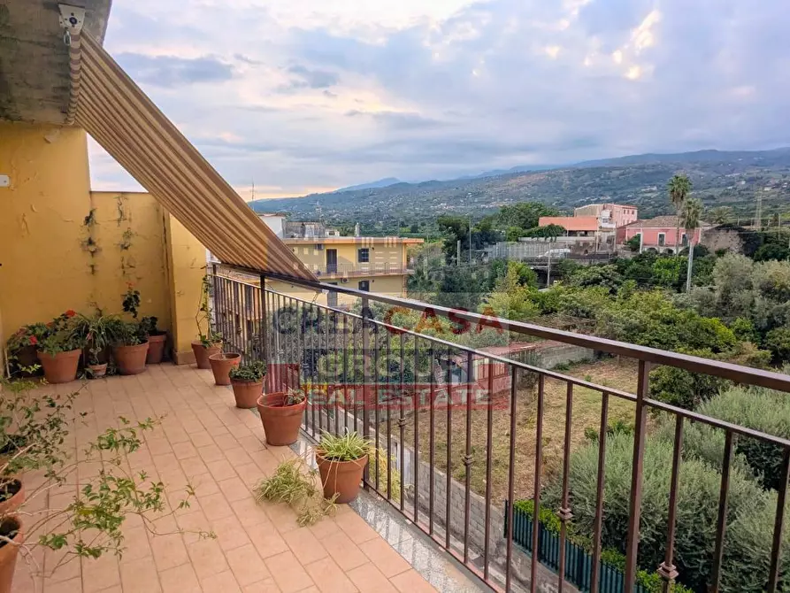 Immagine 35 di Appartamento in vendita  in Via Salvo D'Acquisto a Fiumefreddo Di Sicilia