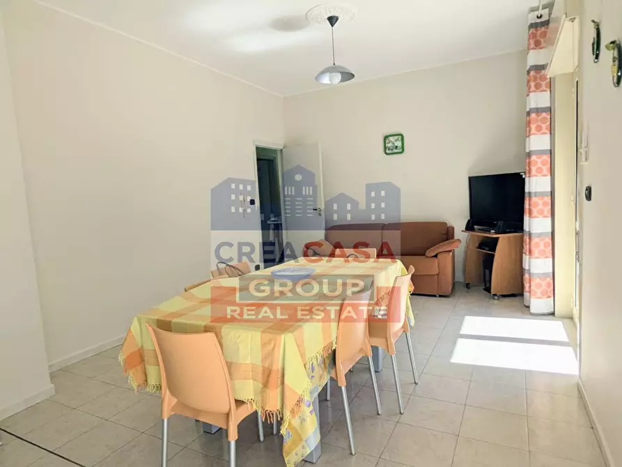 Immagine 4 di Appartamento in vendita  in via degli Ulivi a Giardini-Naxos