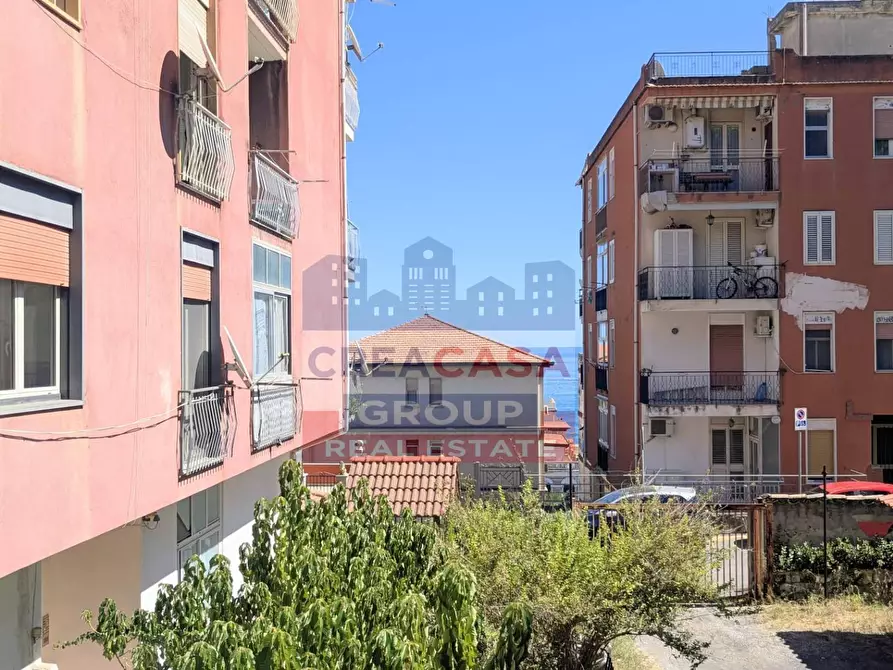 Immagine 35 di Appartamento in vendita  in via degli Ulivi a Giardini-Naxos