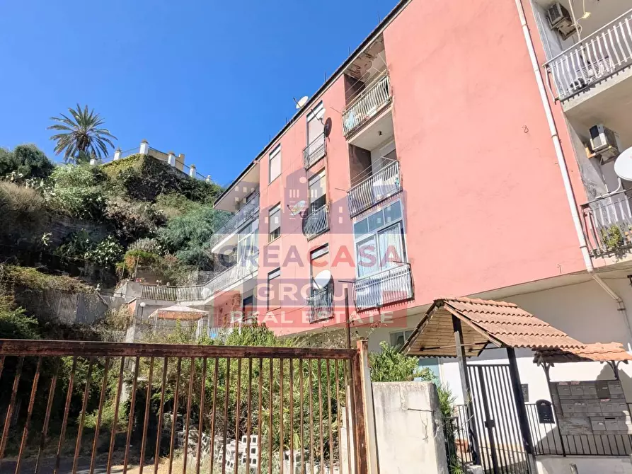 Immagine 37 di Appartamento in vendita  in via degli Ulivi a Giardini-Naxos