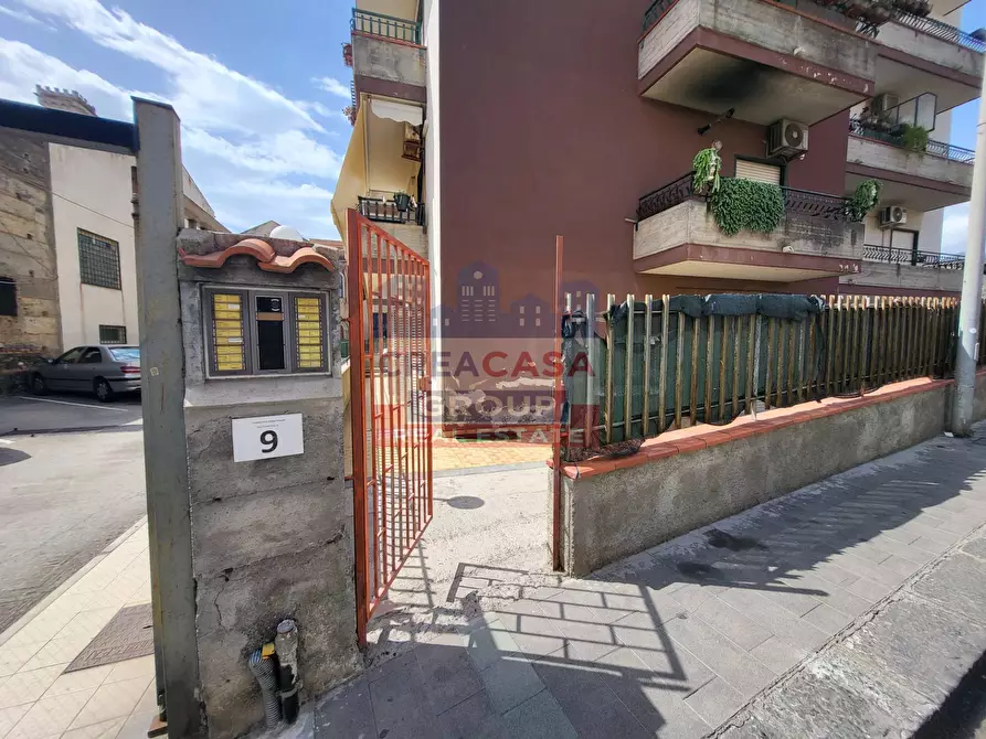 Immagine 2 di Appartamento in vendita  in Via Fiorentino a Santa Teresa Di Riva