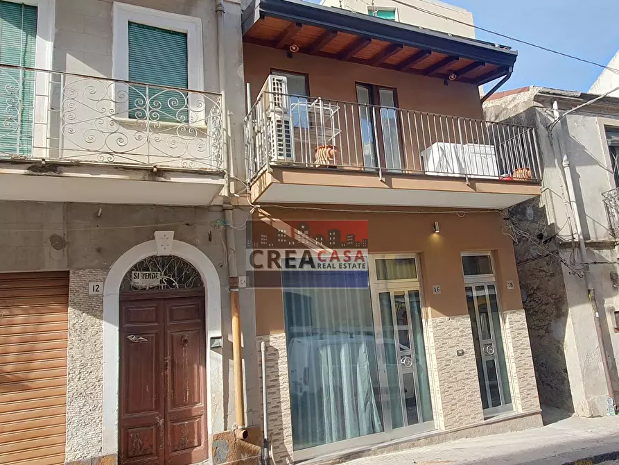 Immagine 15 di Casa indipendente in vendita  in Via visconte Ruffo a Francavilla Di Sicilia