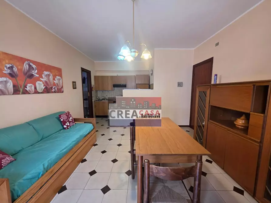 Immagine 17 di Appartamento in affitto  in Via Ustica a Giardini-Naxos