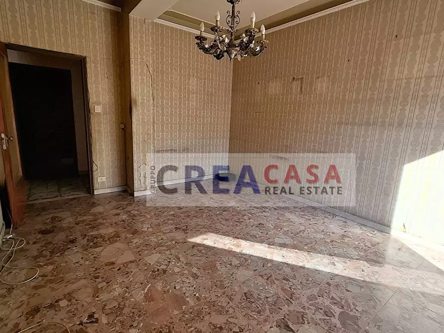 Immagine 8 di Appartamento in vendita  in via umberto| a Giardini-Naxos