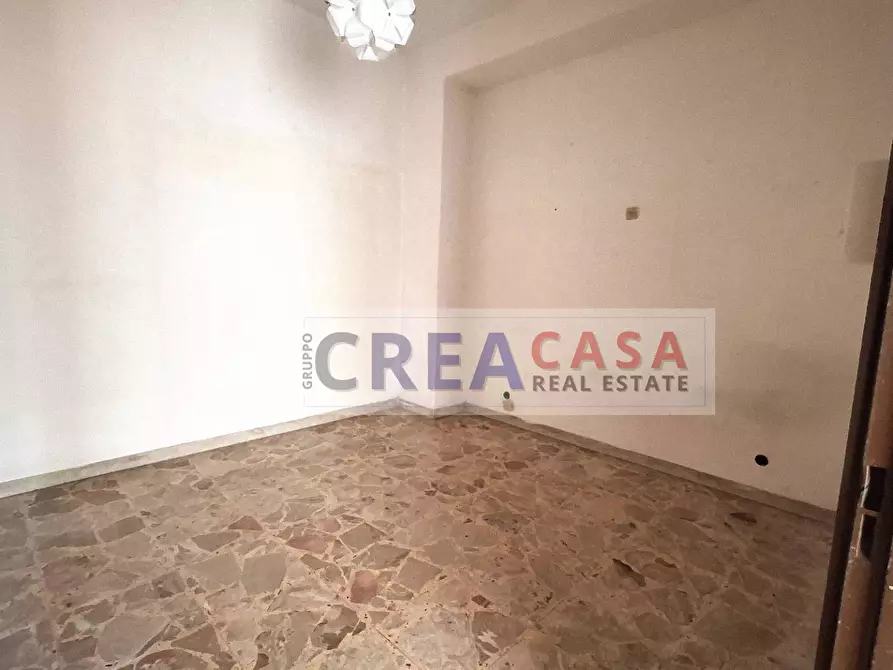 Immagine 22 di Appartamento in vendita  in via umberto| a Giardini-Naxos
