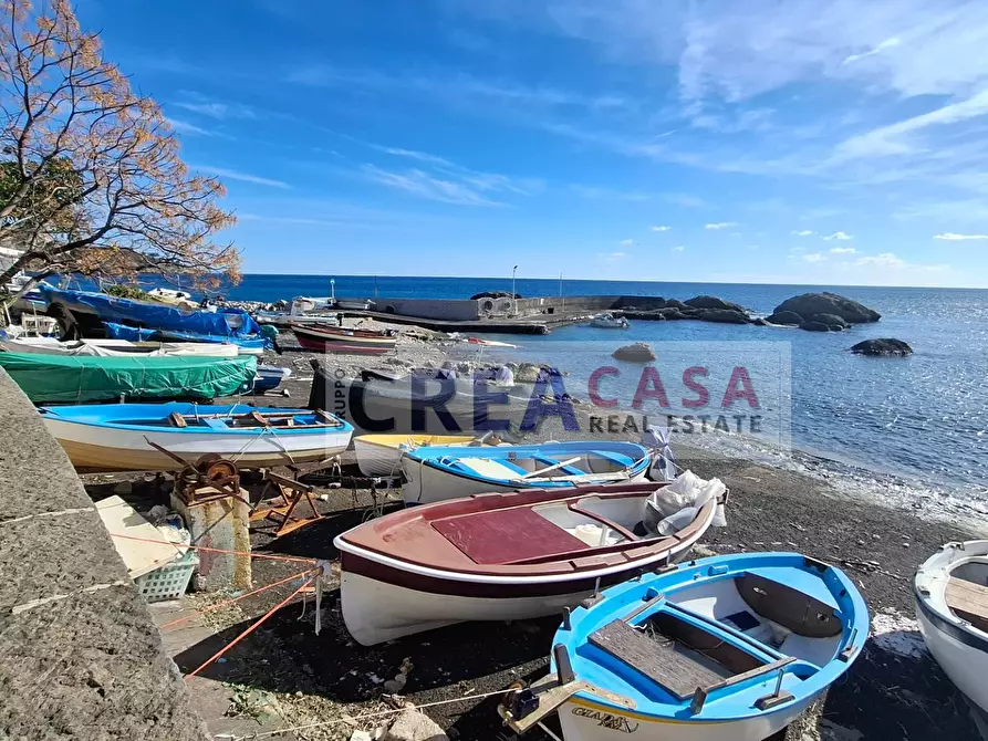 Immagine 21 di Appartamento in vendita  in via umberto| a Giardini-Naxos