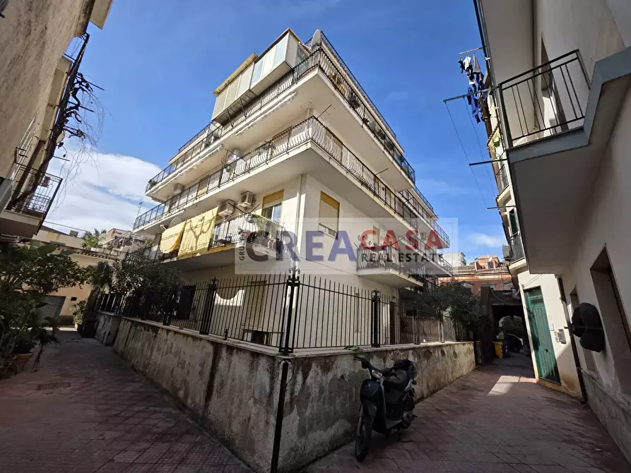 Immagine 25 di Appartamento in vendita  in Corso Vittorio Emanuele a Letojanni