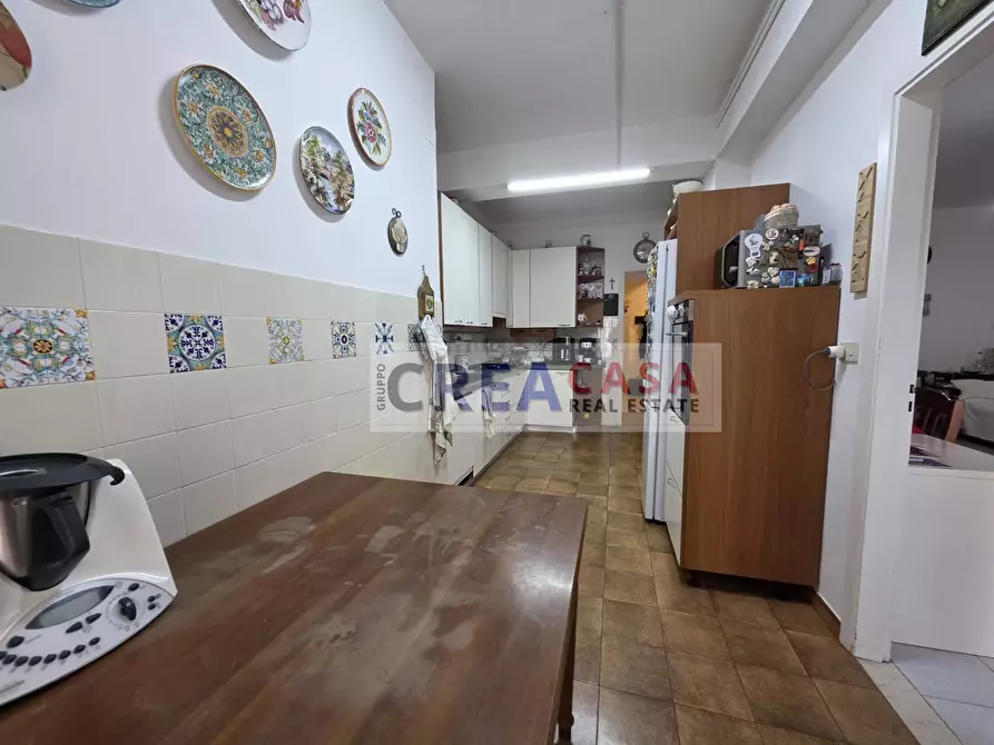 Immagine 10 di Appartamento in vendita  in Corso Vittorio Emanuele a Letojanni