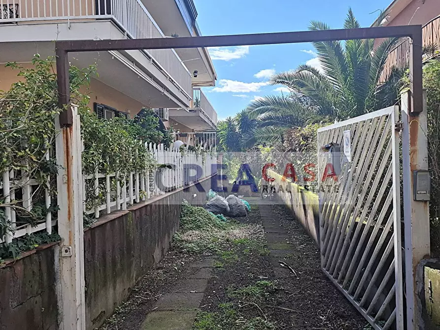 Immagine 4 di Villetta a schiera in vendita  in via Garibaldi a Calatabiano