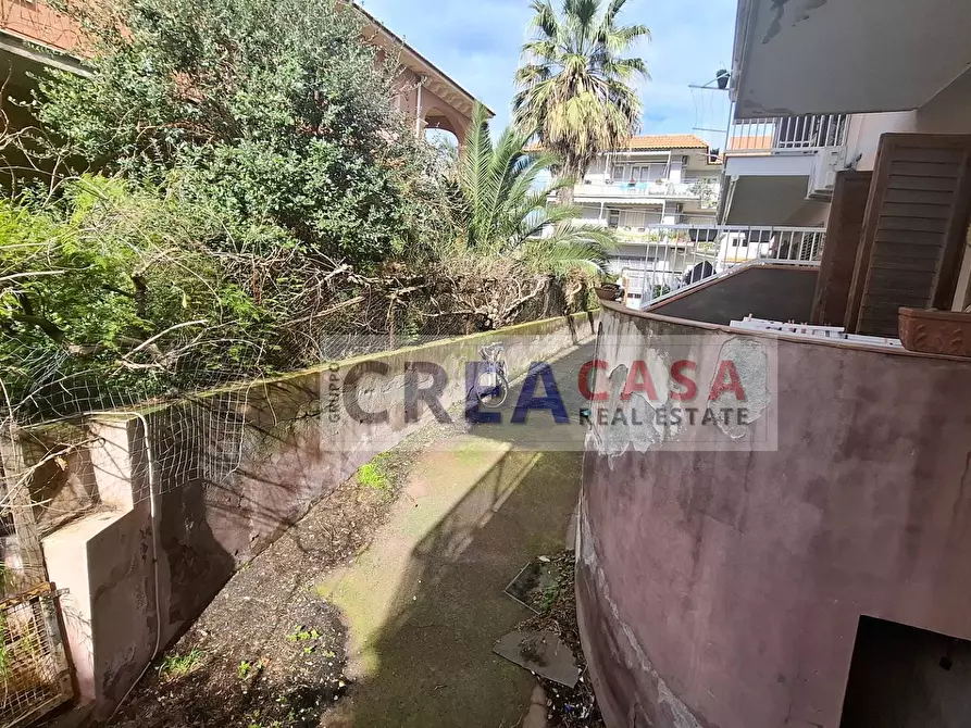 Immagine 21 di Villetta a schiera in vendita  in via Garibaldi a Calatabiano