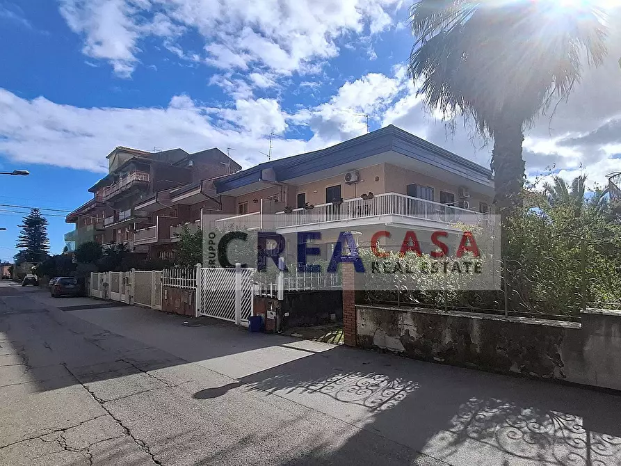 Immagine 5 di Villetta a schiera in vendita  in via Garibaldi a Calatabiano