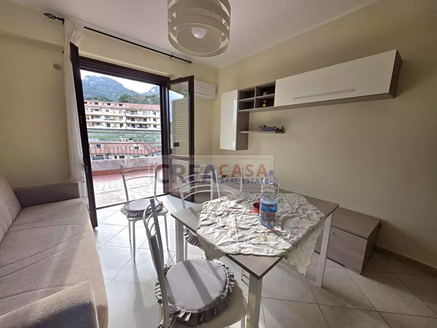 Immagine 11 di Appartamento in vendita  in G. Falcone a Letojanni