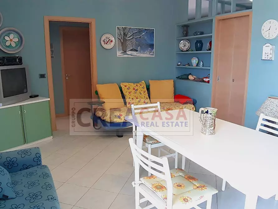 Immagine 5 di Appartamento in vendita  in Via Recanati a Giardini-Naxos