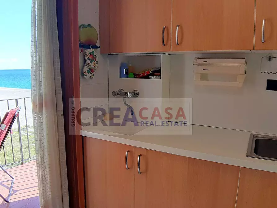 Immagine 10 di Appartamento in vendita  in Via Recanati a Giardini-Naxos