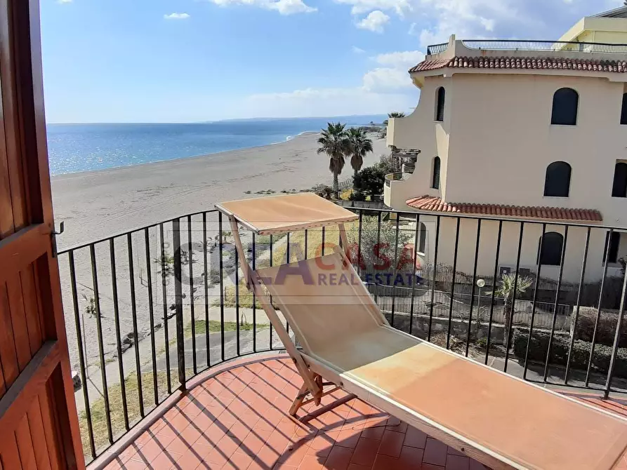 Immagine 13 di Appartamento in vendita  in Via Recanati a Giardini-Naxos