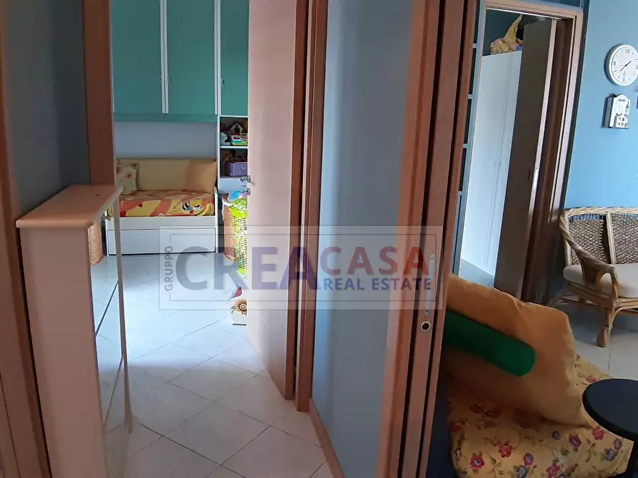 Immagine 25 di Appartamento in vendita  in Via Recanati a Giardini-Naxos