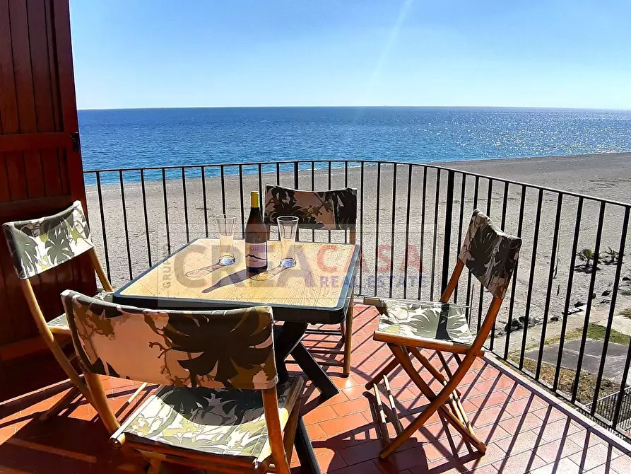 Immagine 29 di Appartamento in vendita  in Via Recanati a Giardini-Naxos