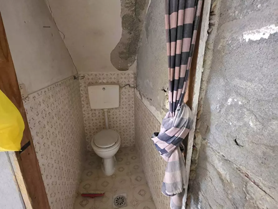 Immagine 30 di Casa indipendente in vendita  in via Arrigo Rosso a Calatabiano