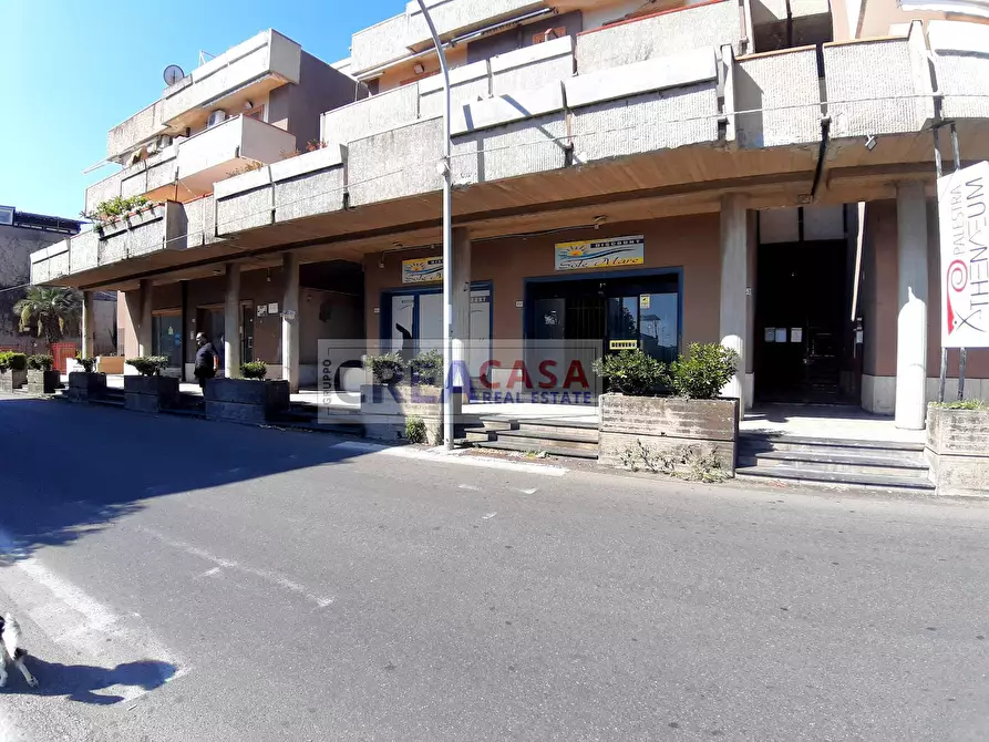 Immagine 9 di Locale commerciale in vendita  in VIA SPIAGGIA a Mascali