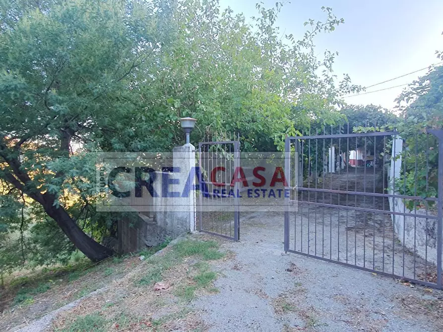 Immagine 6 di Villa in vendita  in contrada Feo a Graniti