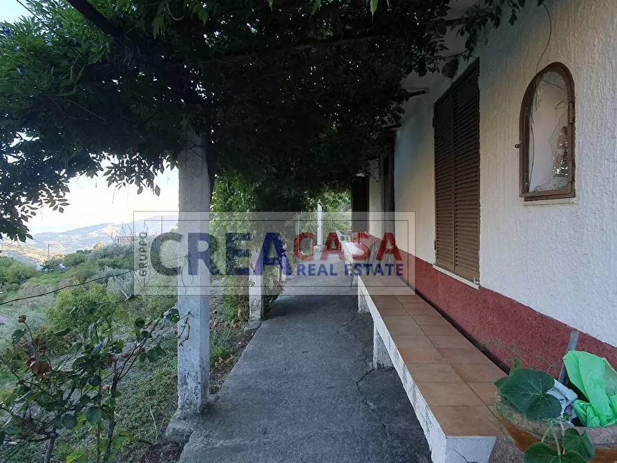 Immagine 9 di Villa in vendita  in contrada Feo a Graniti