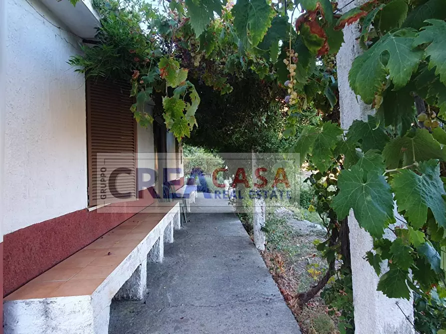 Immagine 18 di Villa in vendita  in contrada Feo a Graniti