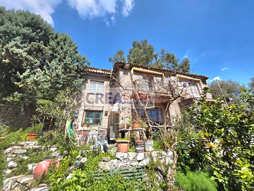 Immagine 47 di Villa in vendita  in c.da Saracena a Antillo