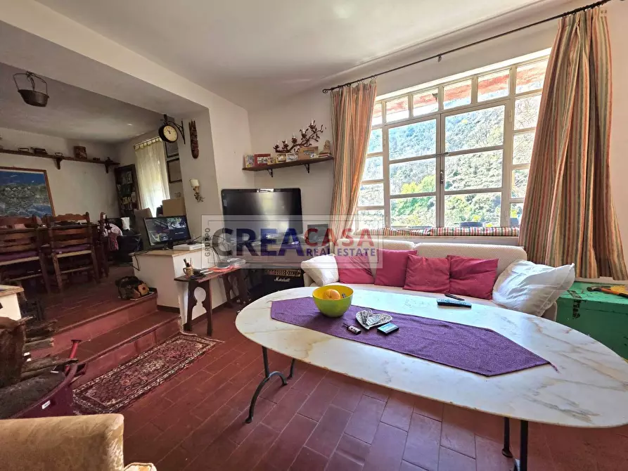 Immagine 5 di Villa in vendita  in c.da Saracena a Antillo