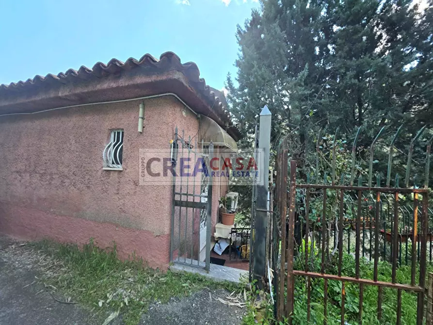 Immagine 42 di Villa in vendita  in c.da Saracena a Antillo