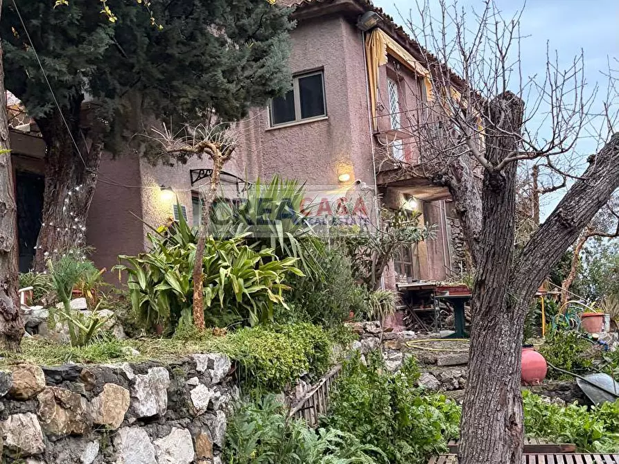 Immagine 65 di Villa in vendita  in c.da Saracena a Antillo