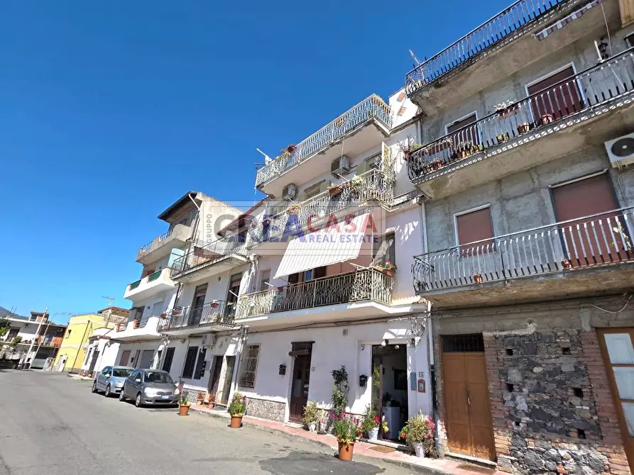 Immagine 44 di Appartamento in vendita  in via Cannizzoli a Taormina