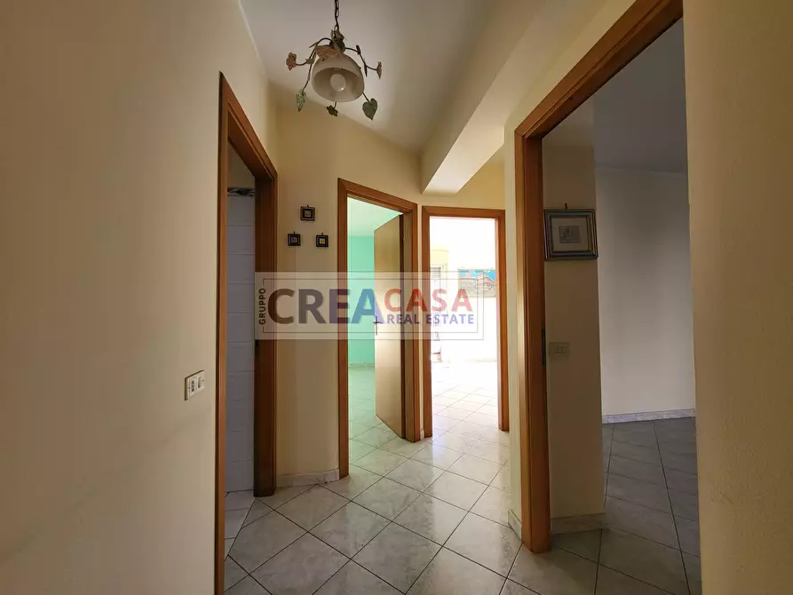 Immagine 13 di Appartamento in vendita  in Via Federico de roberto a Mascali