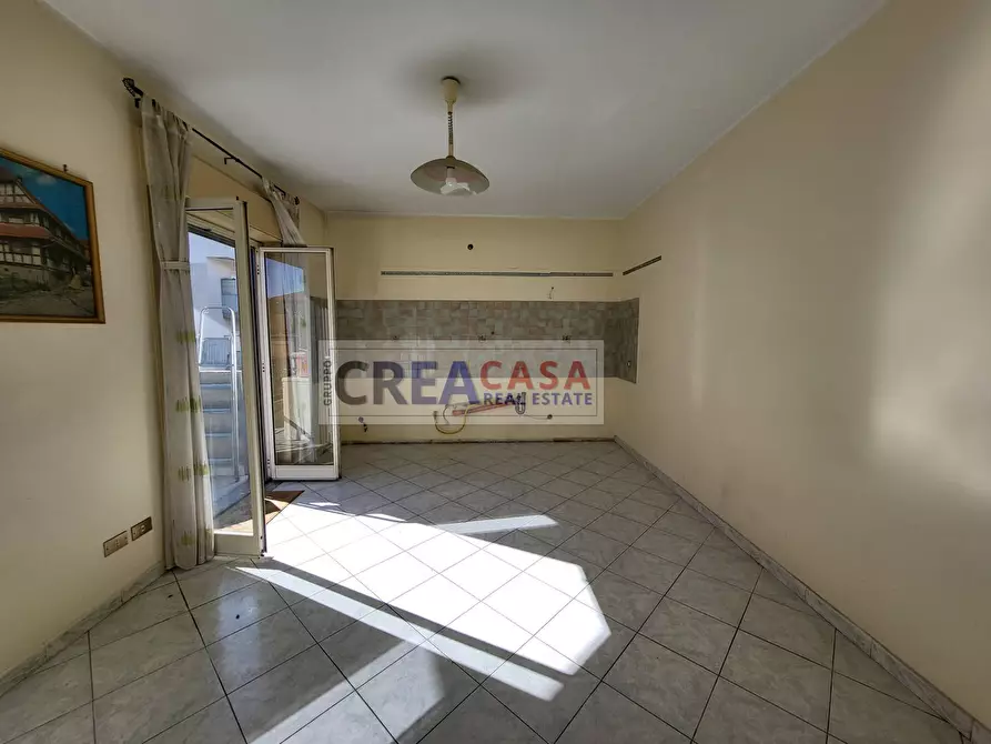 Immagine 20 di Appartamento in vendita  in Via Federico de roberto a Mascali