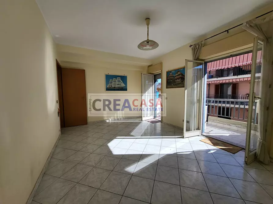 Immagine 21 di Appartamento in vendita  in Via Federico de roberto a Mascali