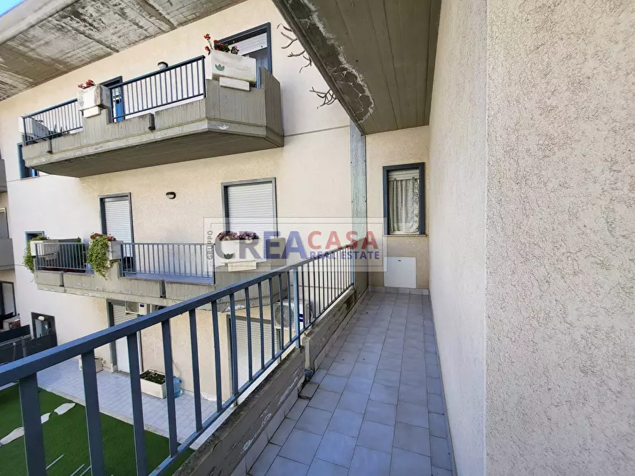 Immagine 29 di Appartamento in vendita  in Via Federico de roberto a Mascali