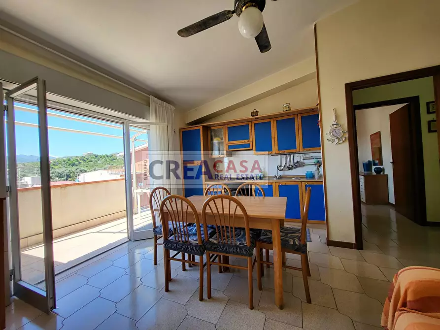 Immagine 15 di Appartamento in vendita  in Via Sparagonà a Santa Teresa Di Riva